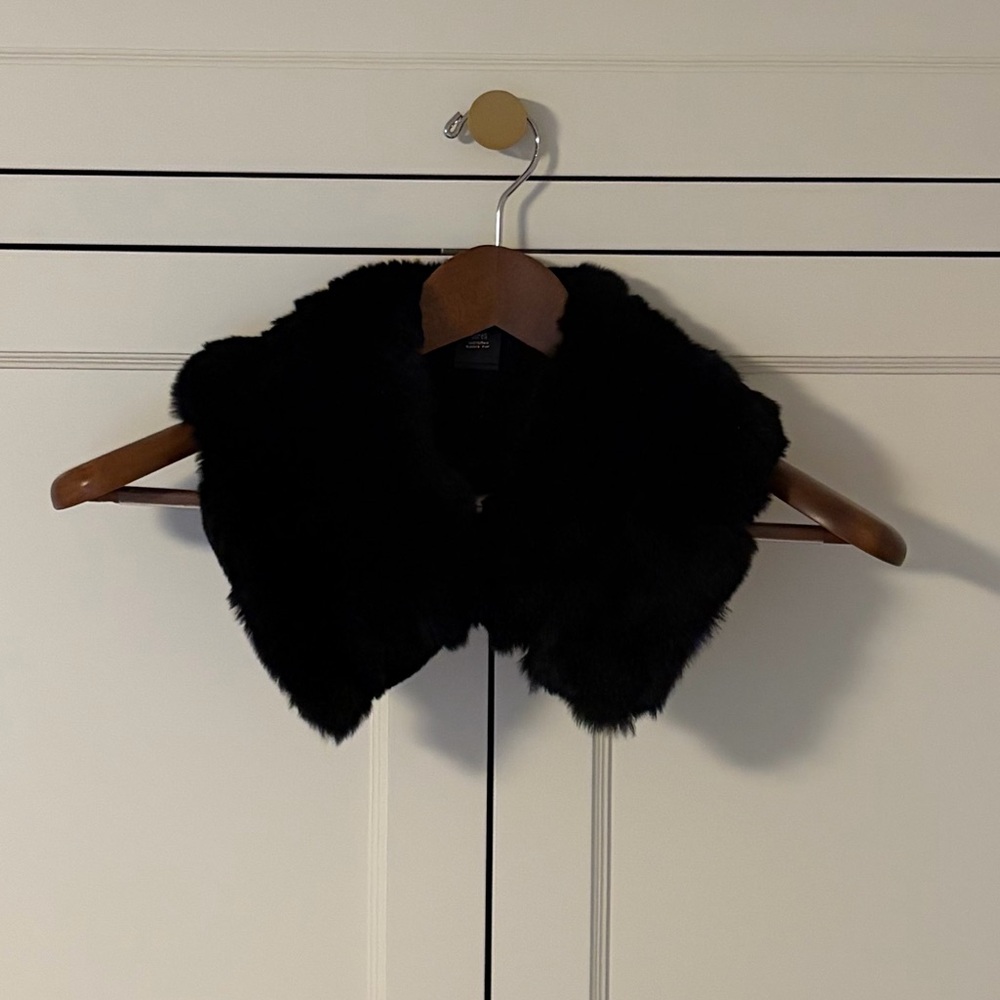 Surell Black Rabbit Fur Collar